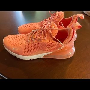 Women’s Nike Air Max 270